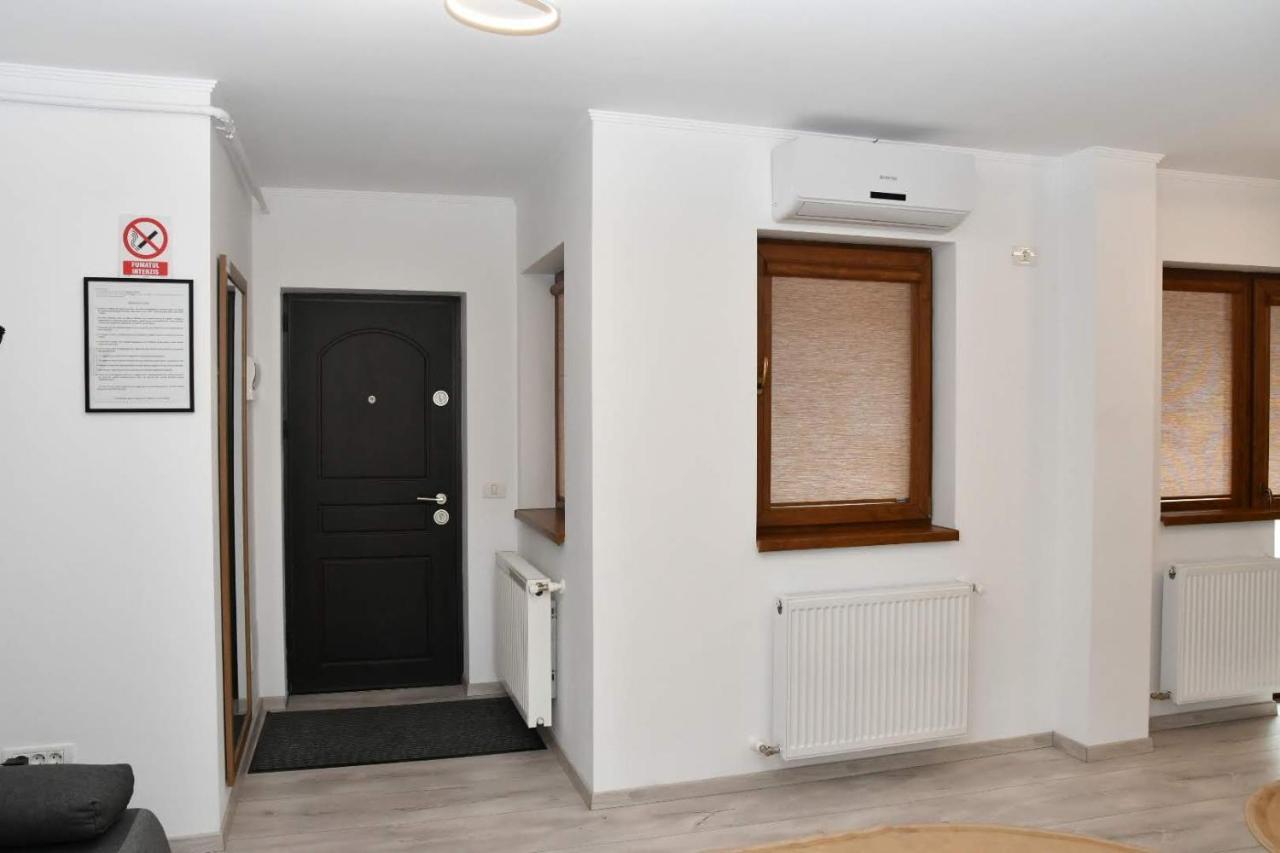 Toporasi Apartament Apartment Craiova Bagian luar foto